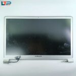 نیم تنه بالا کامل همراه LED - لپ تاپ سامسونگ NP900X4D