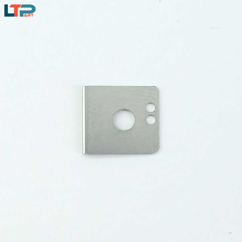 181.jpg نگهدارنده کانکتور کارت گرافیک - لپ تاپ دل PRECISION 7540 - Image 1